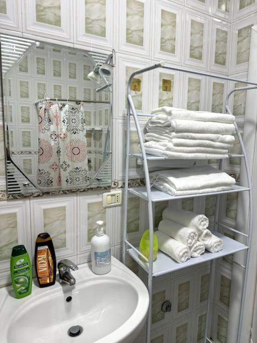 Sol Apartments - 2 Bedrooms Shkoder Ngoại thất bức ảnh
