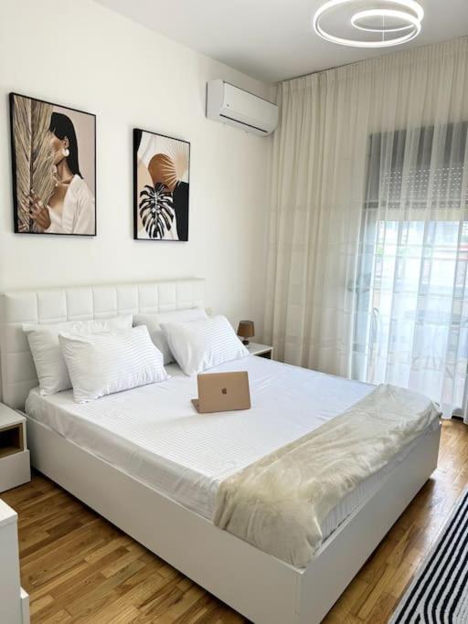 Sol Apartments - 2 Bedrooms Shkoder Ngoại thất bức ảnh